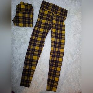 2 Pairs Yellow Plaid Leggings